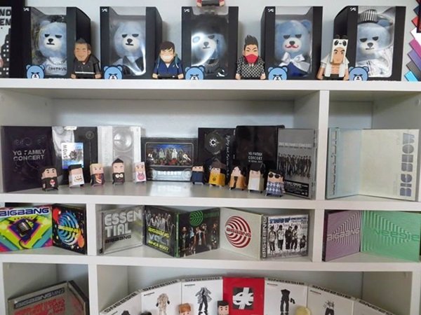 ส่อง “บ้าน” แฟนคลับคนไทยตัวแม่ ตกแต่งบ้านด้วยผลงาน BIGBANG เกือบทั้งหลัง