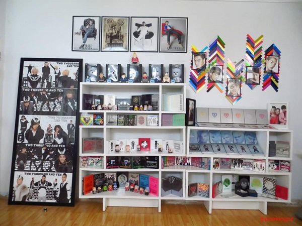 ส่อง “บ้าน” แฟนคลับคนไทยตัวแม่ ตกแต่งบ้านด้วยผลงาน BIGBANG เกือบทั้งหลัง