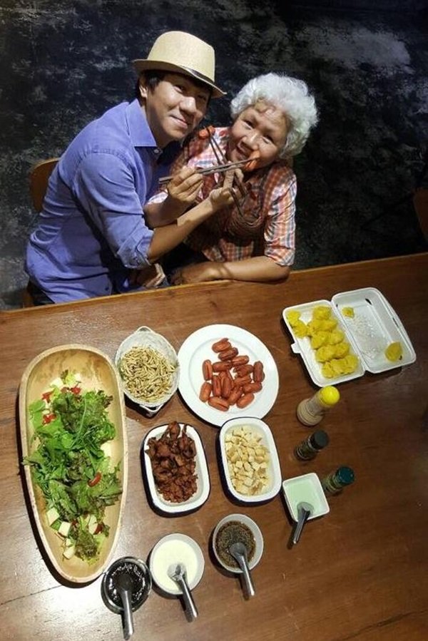 แอบดู  “บ้าน” และ “ออฟฟิศ” โน๊ต อุดม เจ้าพ่อเดี่ยว ฯ ตลอดกาล