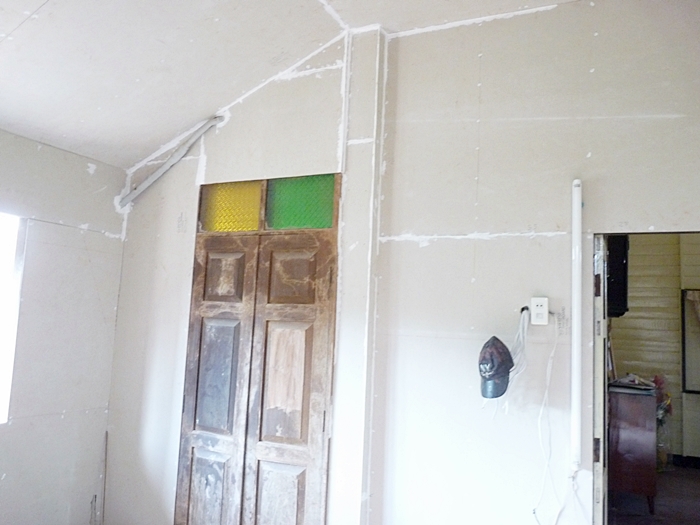 ทำห้องน้ำแบบคุณนายๆ บนบ้าน ไม้ ให้แม่ห้องเก็บของรกๆจะแปลงร่างเป็นห้องน้ำคุณนายได้แค่ไหนมาดูกันค่ะ