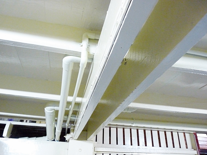 ทำห้องน้ำแบบคุณนายๆ บนบ้าน ไม้ ให้แม่ห้องเก็บของรกๆจะแปลงร่างเป็นห้องน้ำคุณนายได้แค่ไหนมาดูกันค่ะ