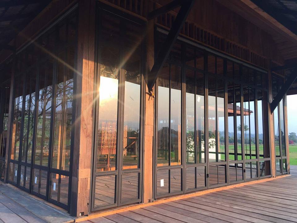 ดีต่อใจ "โรส วริศรา" มิสเอเชียปี 2531 สร้างบ้านที่เชียงดาวเป็นโรงเรียนสอนลูก