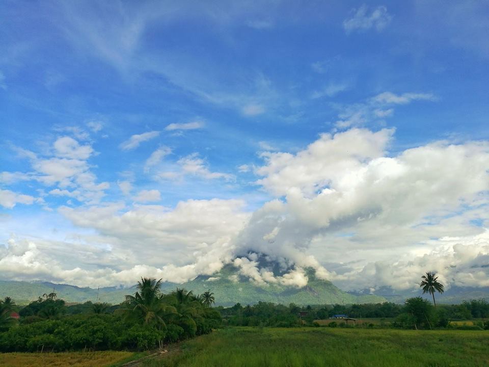 ดีต่อใจ "โรส วริศรา" มิสเอเชียปี 2531 สร้างบ้านที่เชียงดาวเป็นโรงเรียนสอนลูก