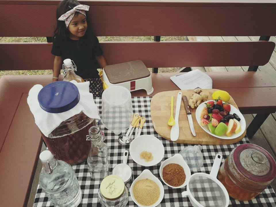 ดีต่อใจ "โรส วริศรา" มิสเอเชียปี 2531 สร้างบ้านที่เชียงดาวเป็นโรงเรียนสอนลูก