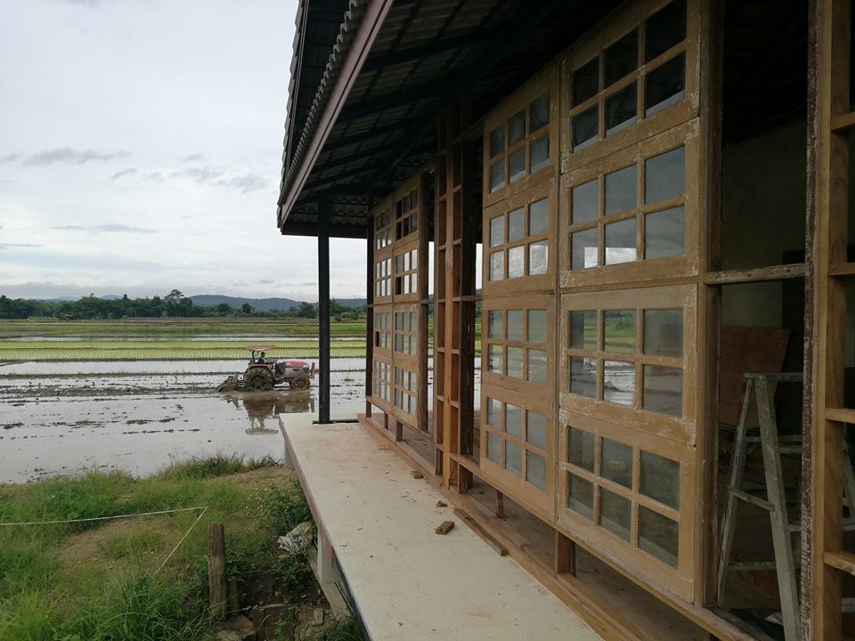 ดีต่อใจ "โรส วริศรา" มิสเอเชียปี 2531 สร้างบ้านที่เชียงดาวเป็นโรงเรียนสอนลูก