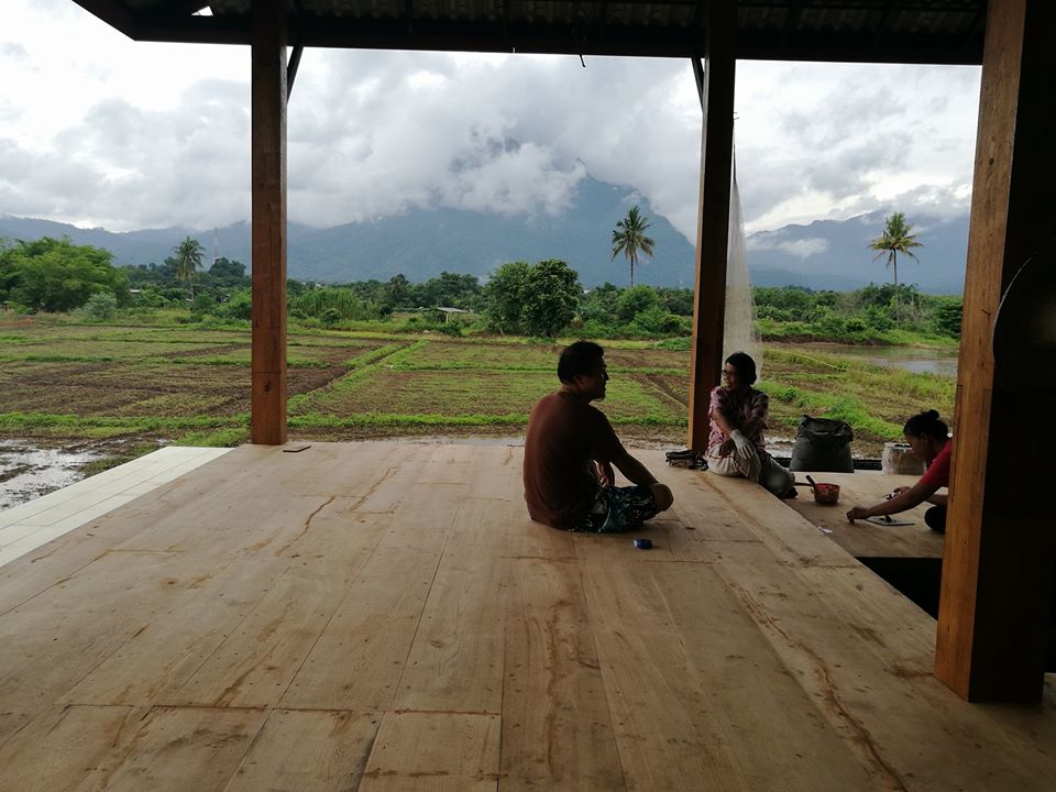 ดีต่อใจ "โรส วริศรา" มิสเอเชียปี 2531 สร้างบ้านที่เชียงดาวเป็นโรงเรียนสอนลูก