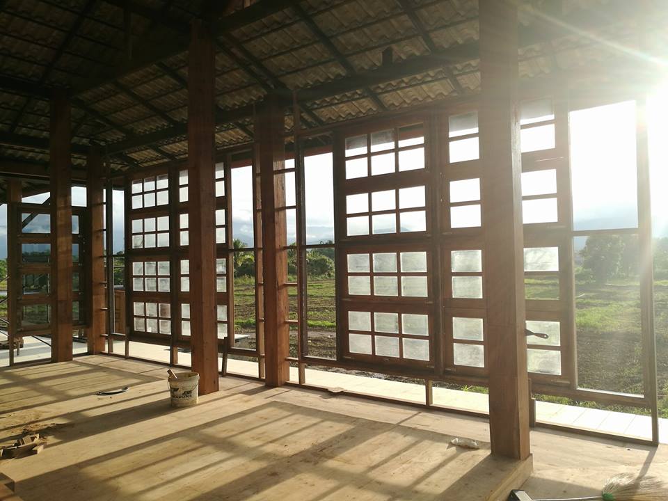 ดีต่อใจ "โรส วริศรา" มิสเอเชียปี 2531 สร้างบ้านที่เชียงดาวเป็นโรงเรียนสอนลูก