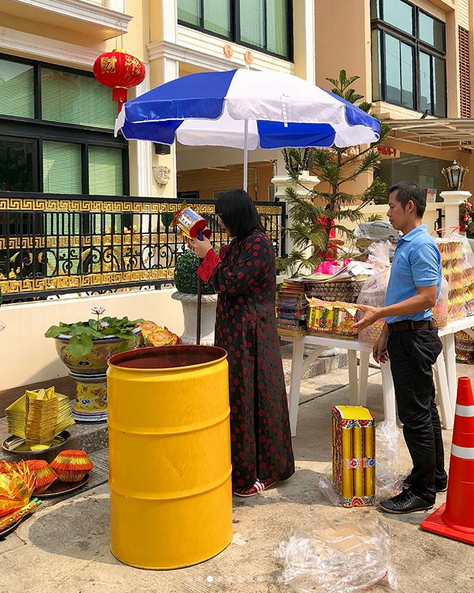 เปิดคฤหาสน์ ‘ปิ๊บปี้-มาดามลี’ แม่ลูกแฟชั่นนิสต้า กับภูเขาแอร์เมส และ BERBRICKของสะสมสุดรัก