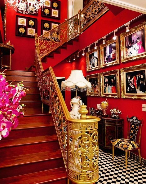 เปิดคฤหาสน์ ‘ปิ๊บปี้-มาดามลี’ แม่ลูกแฟชั่นนิสต้า กับภูเขาแอร์เมส และ BERBRICKของสะสมสุดรัก