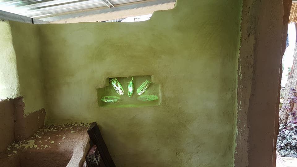 แม่ปั้นดิน ลูกสร้างบ้าน งบ 7 หมื่นได้ทั้งบ้านดิน ครัวดิน ไม่ต้องเป็นหนี้ทั้งชีวิต