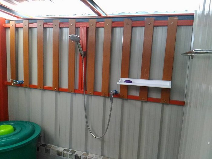 แชร์ไอเดีย “ต่อเติมห้องน้ำส่วนตัว” ออกแบบเรียบง่าย เพื่อการใช้งานที่สะดวกสบาย ในงบ 60000 บาท