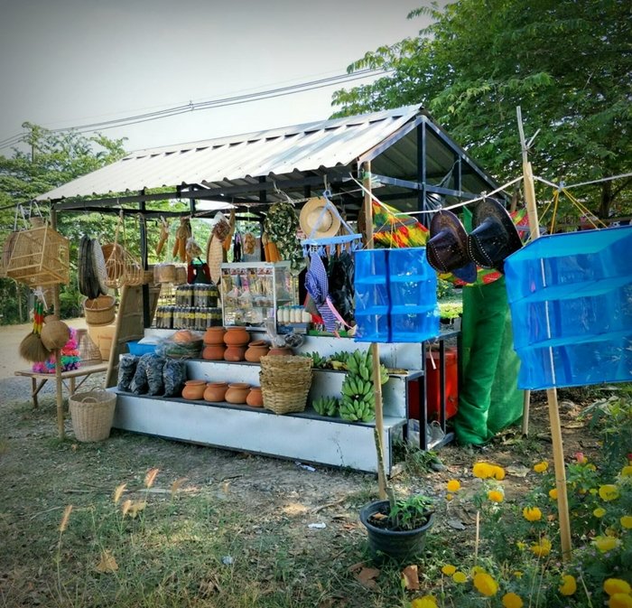 ประสบการณ์จากวิศวกร “ลาออกจากงานมาเปิดร้านเกษตรที่บ้านเกิด” ใช้ชีวิตแบบเรียบง่ายพอเพียง แต่เต็มไปด้วยความสุข