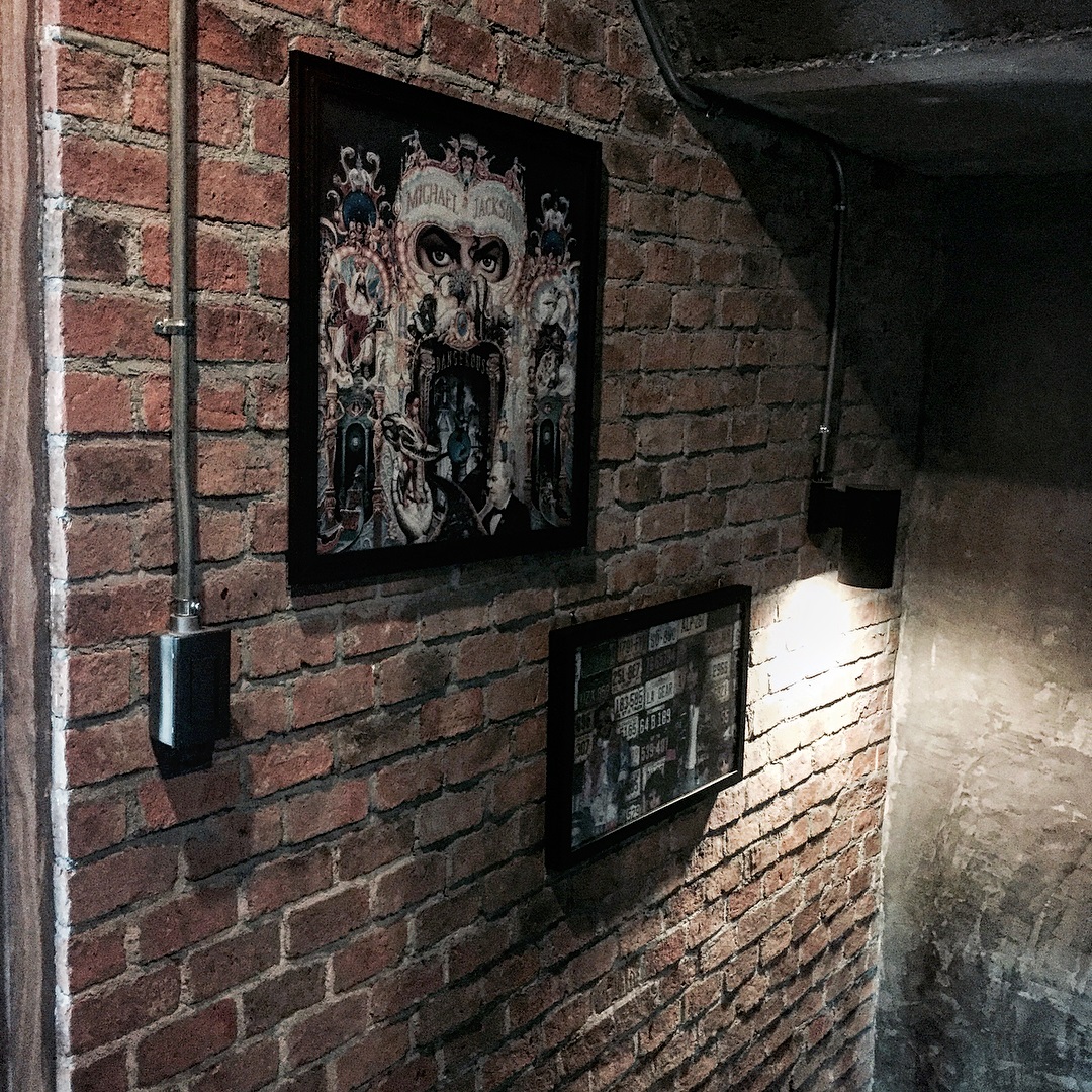 “วิทย์ AF1” ซื้อบ้านแล้วทุบ รื้อ ตกแต่งเป็นสไตล์ตัวเอง แพลนตอนแก่ไปอยู่นครนายก