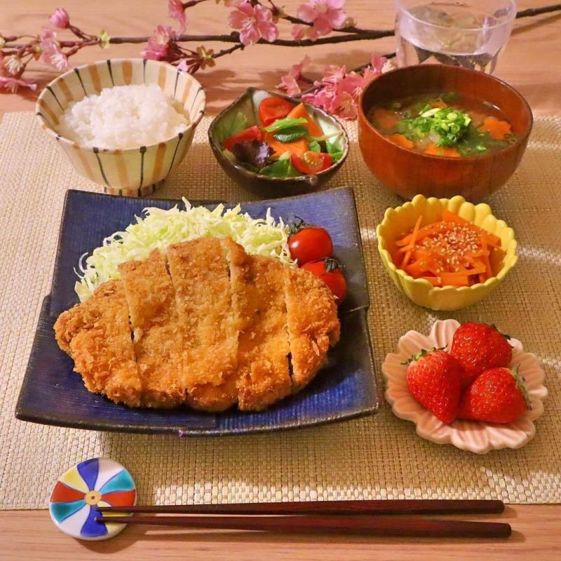 เคล็ดไม่ลับ 3 เทคนิคตกแต่งจานอาหาร ให้ดูน่าทานในสไตล์ญี่ปุ่น