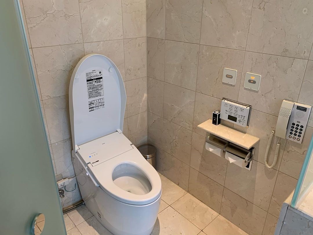 ชีวิตดี๊ดี “ฟลุค เกริกพล” กับห้องพักทั่วโลก หรูหรา ดีไซน์ระดับไฮโซมาก