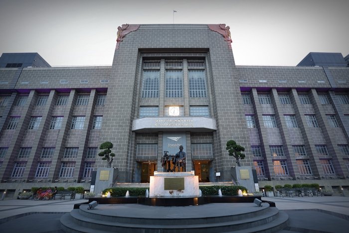 เสน่ห์งานสถาปัตย์ ที่ไปรษณีย์กลางย่านเจริญกรุง