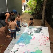 เปิดบ้าน “สิงโต นำโชค” ทุกมุมในบ้านเต็มไปด้วยสีสันของ 3 หนุ่มน้อยแสนซน