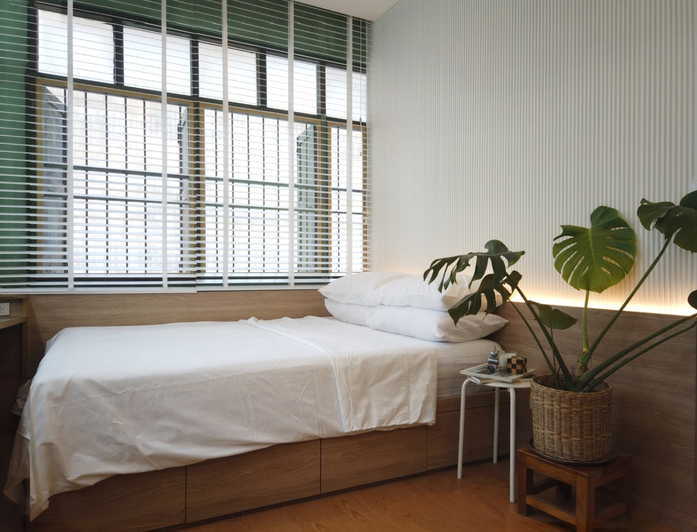 รีโนเวท “ห้องนอน 1260 ตรม” ในดีไซน์ใหม่ แต่ยังคงกลิ่นอายเสน่ห์เดิมๆ ไว้ แบบบ้านชุมชนเก่า