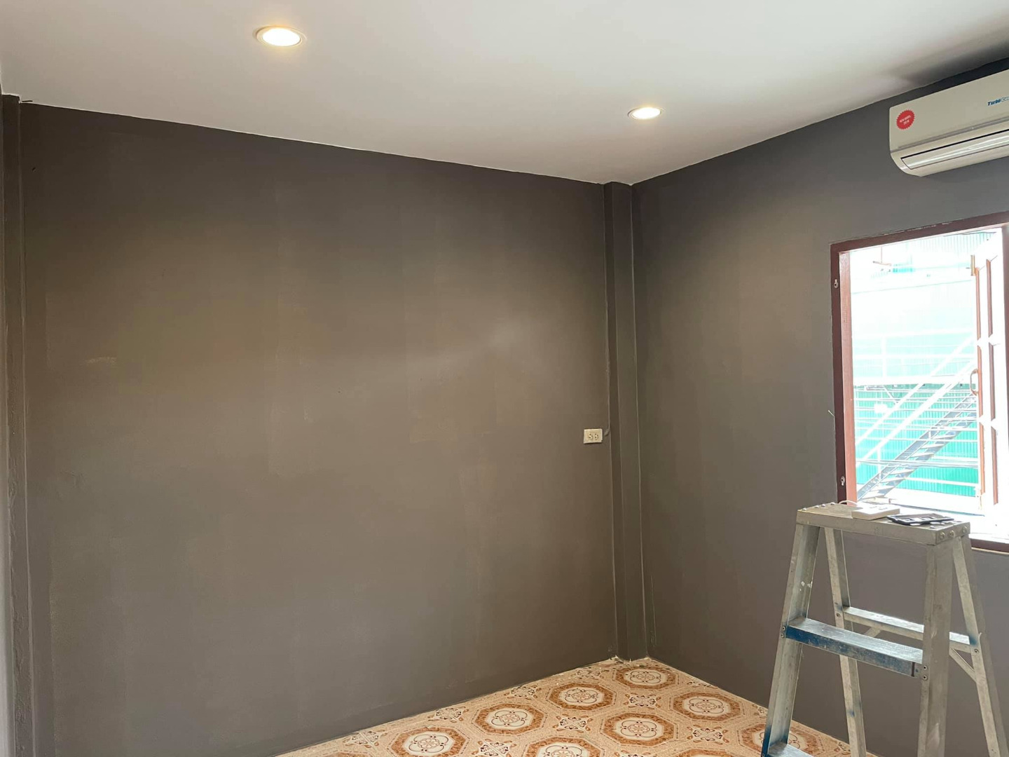 รีวิวเปลี่ยนห้องเก่าๆ เน่าๆ 10 ปี เป็นห้องใหม่สุดเท่ ออกแบบเองผ่านแอป ง่ายนิดเดียว