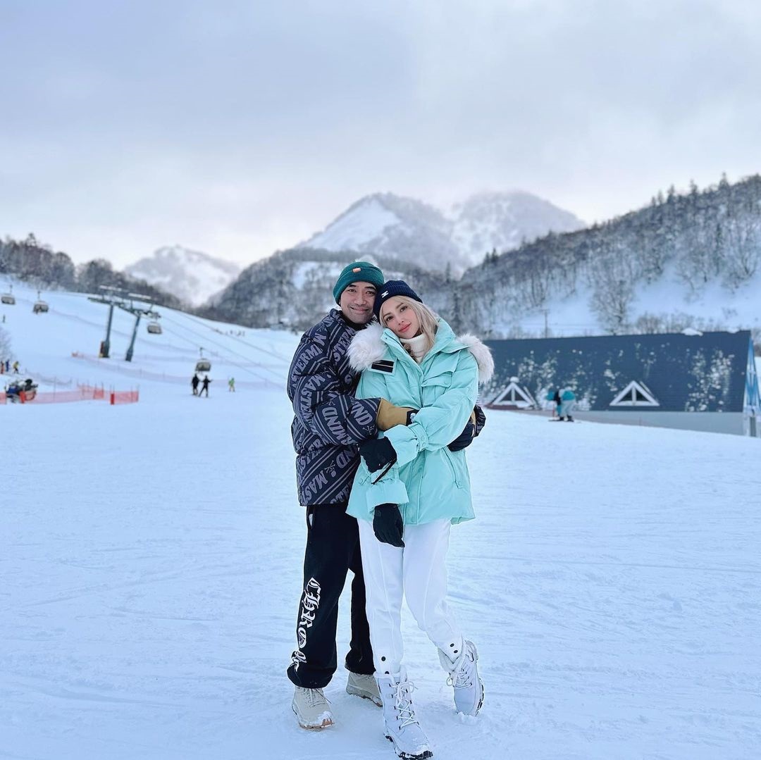 อุ้ม ลักขณา