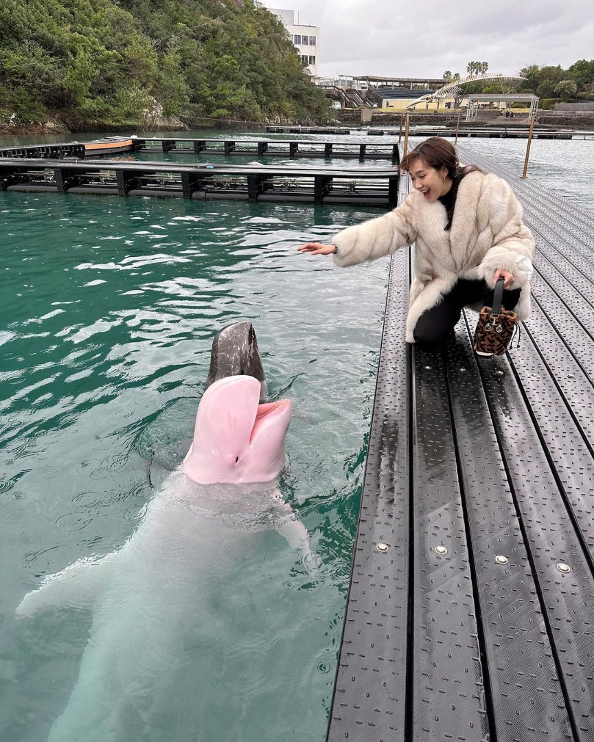 มิน พีชญา