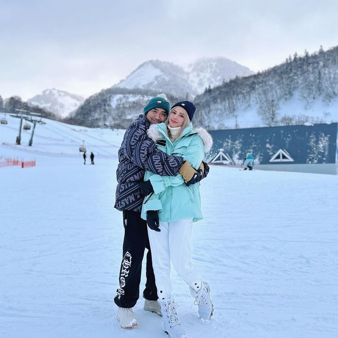 อุ้ม ลักขณา