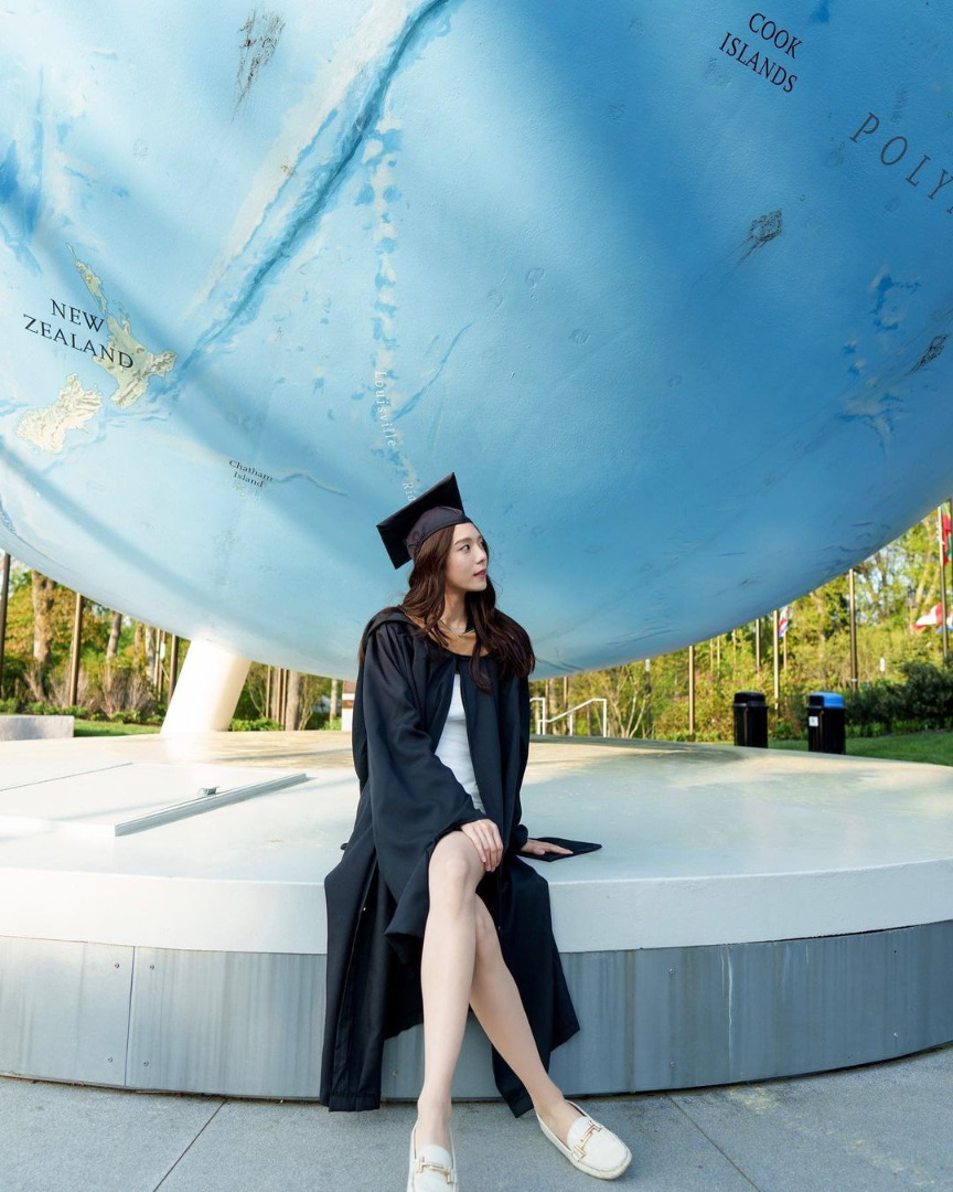 เหม่เหม ธัญญวีร์