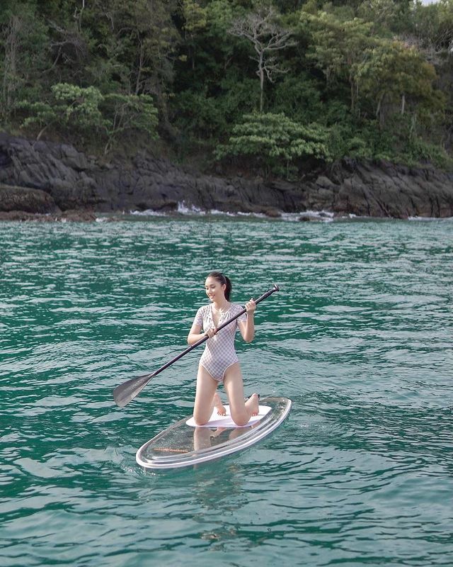 ฮาน่า ลีวิส