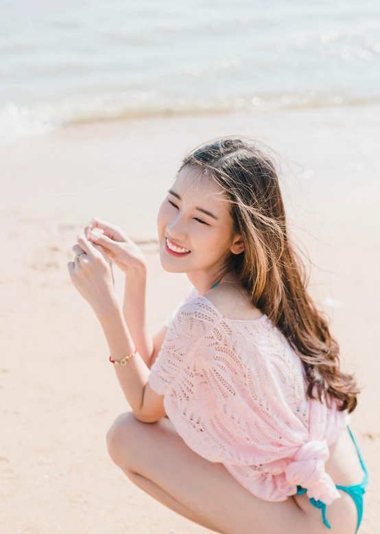 บุ๊ค ณิชารีย์