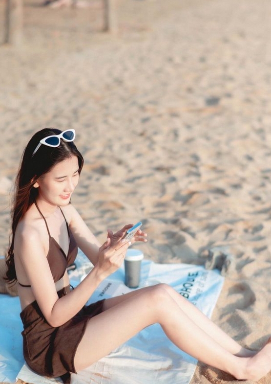 บุ๊ค ณิชารีย์