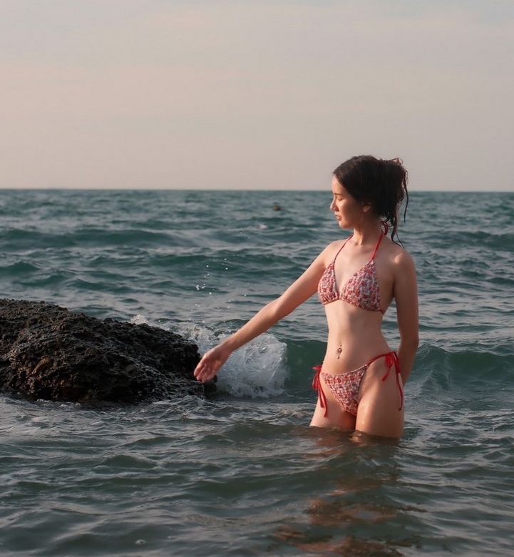 บุ๊ค ณิชารีย์