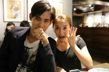 วิค f4 แต่งงาน