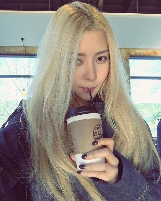 เนโกะ จัมพ์  ก่อนศัลยกรรม