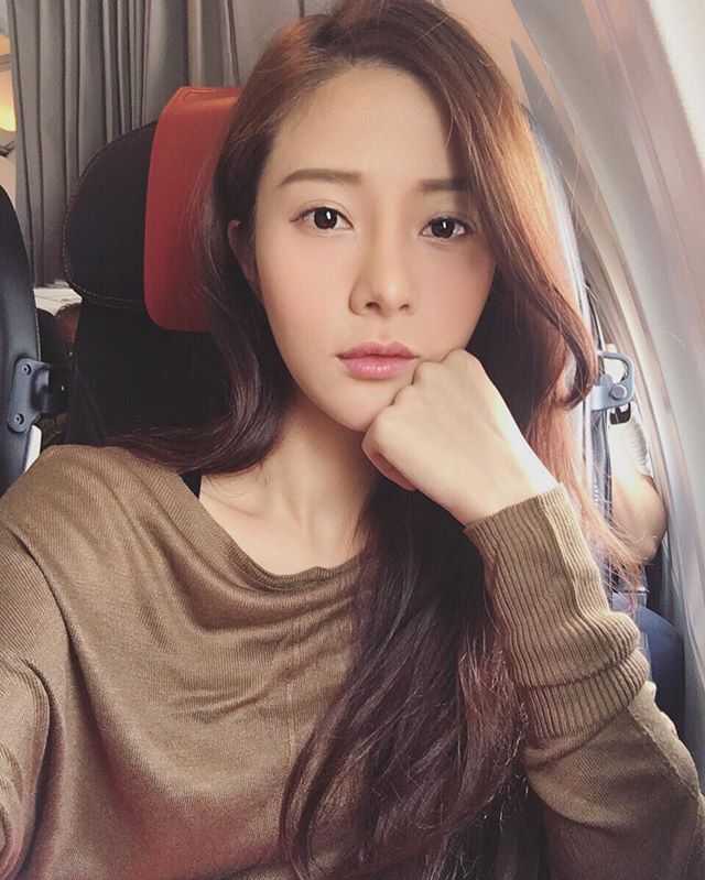 เนโกะ จัมพ์  ก่อนศัลยกรรม