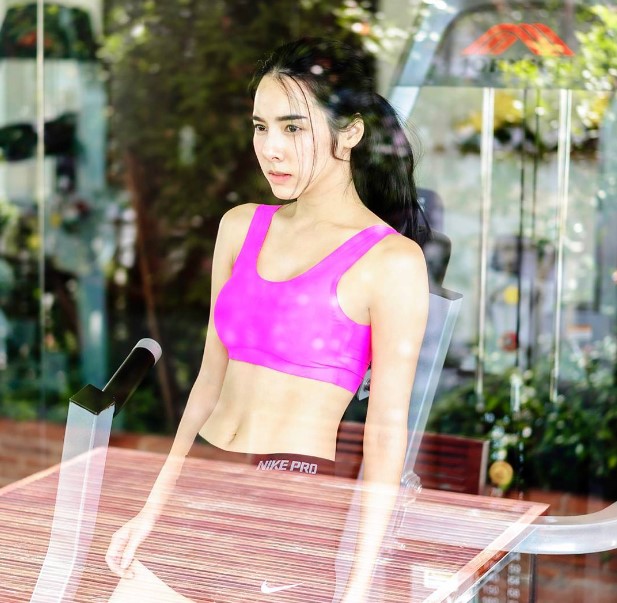 เบเบ้ ธันย์ชนก