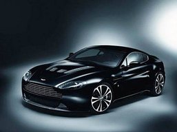 มาแล้ว Aston Martin V12 Vantage NEW!!