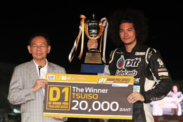 เดร-เอ็ม กอดคอนำ PTT Performa Drift Team คว้าแชมป์