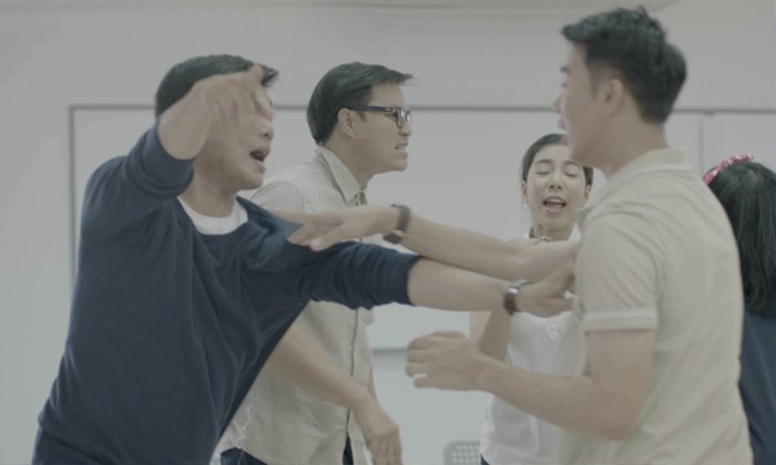 3 วิธีเลี่ยงการทะเลาะวิวาทบนท้องถนน