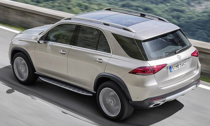 Mercedes-Benz GLE 2019 ใหม่ หั่นราคาถูกกว่า BMW X5 ถึง 2.25 แสนบาท