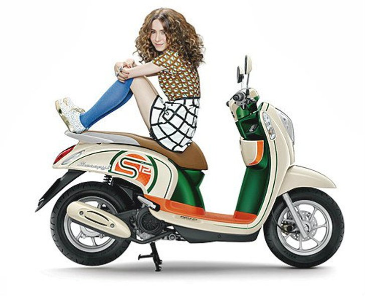 Sanook! Motobike : Honda Scoopy i S12 เท่ล้ำสไตล์ เรโทร