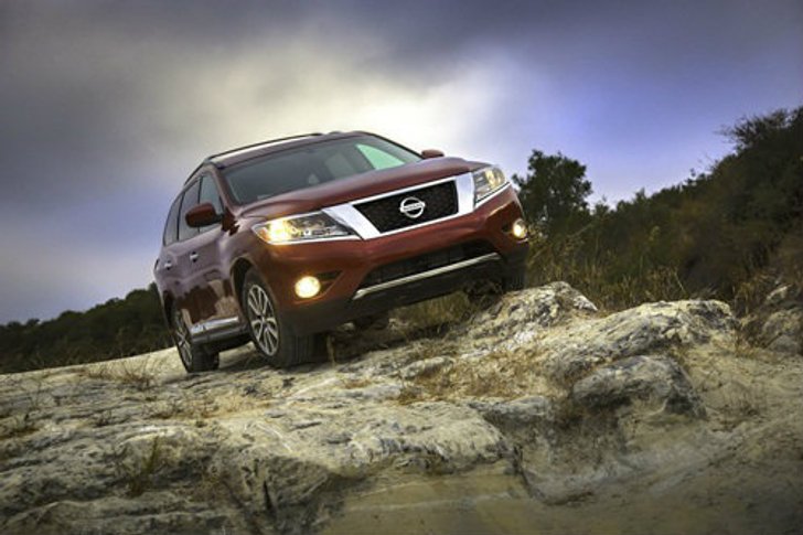 2013 Nissan Pathfinder เปิดเวอร์ชั่นใหม่อเนกประสงค์พันธุ์หรูพร้อมลุย