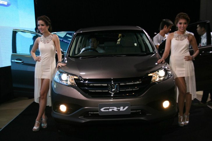 2012 Honda CR-V แตกต่างกว่าที่คิด..ยกระดับ SUV