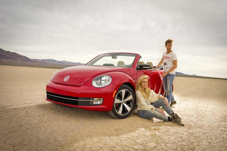 2013 Volkswagen Beetle Convertible เท่ห์อย่างแรงในเวอร์ชั่นเปิดประทุน