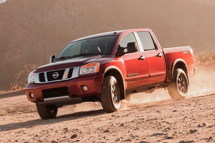 2013 Nissan Titan รุ่นใหญ่กระบะได้เวลาปรับโฉม