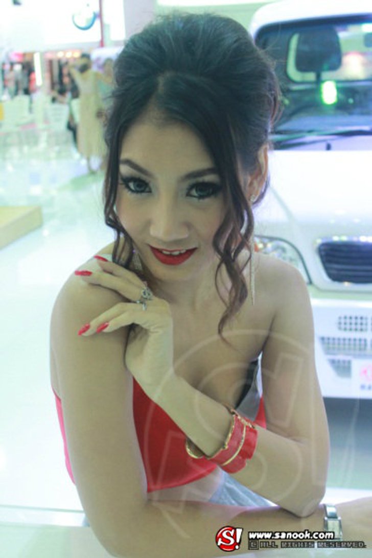พริตตี้ DFSK Motor Expo 2012