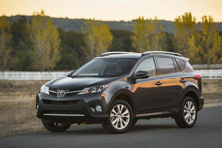 2013 Toyota RAV 4 คอมแพ็คอเนกประสงค์น้องใหม่ ที่ดูดีมากขึ้น