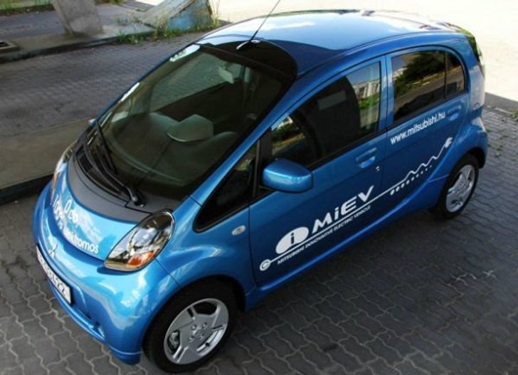 Mitsubishi I-miev ท้าพิสูจน์ในฮังการี่ทุบสถิติไปไกลกว่า ...