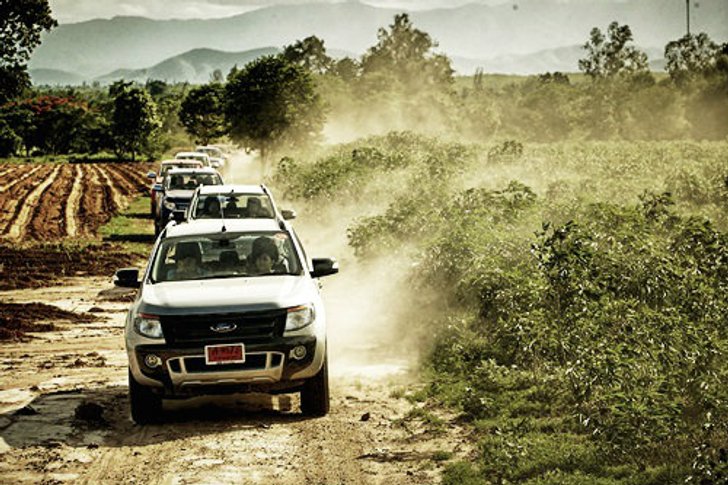 Sanook! Drive : New! Ford Ranger 6M/T ได้เวลาไปลุยกับยอดกระบะ