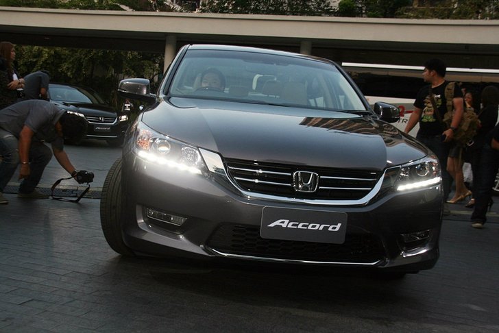 All New! Honda Accord 2013 ... ที่สุดแห่งความปรารถนาของยนตรกรรมระดับพรีเมี่ยม