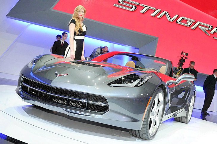 2014 Chevrolet Corvette Stingray Convertible สวยสง่า บนเวทีเจนีวา